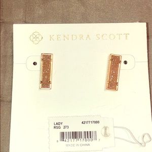 Kendra Scott Lady stud earrings rose gold